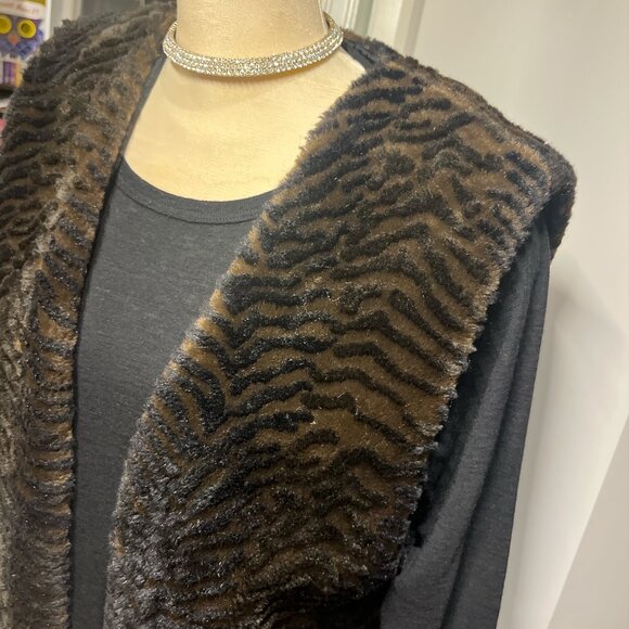 BELLISSIMA Vest Size 12 Faux Fur Zebra Print Thick Bohemian Vintage Long Cozy - Picture 4 of 8